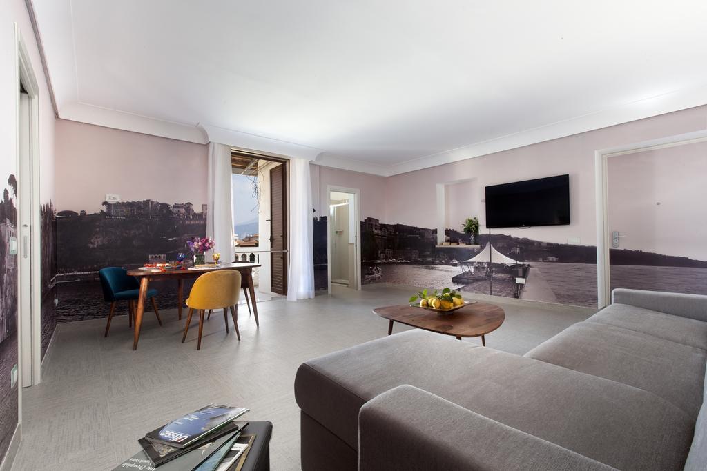 Ulisse Apartment Sorrento Bagian luar foto