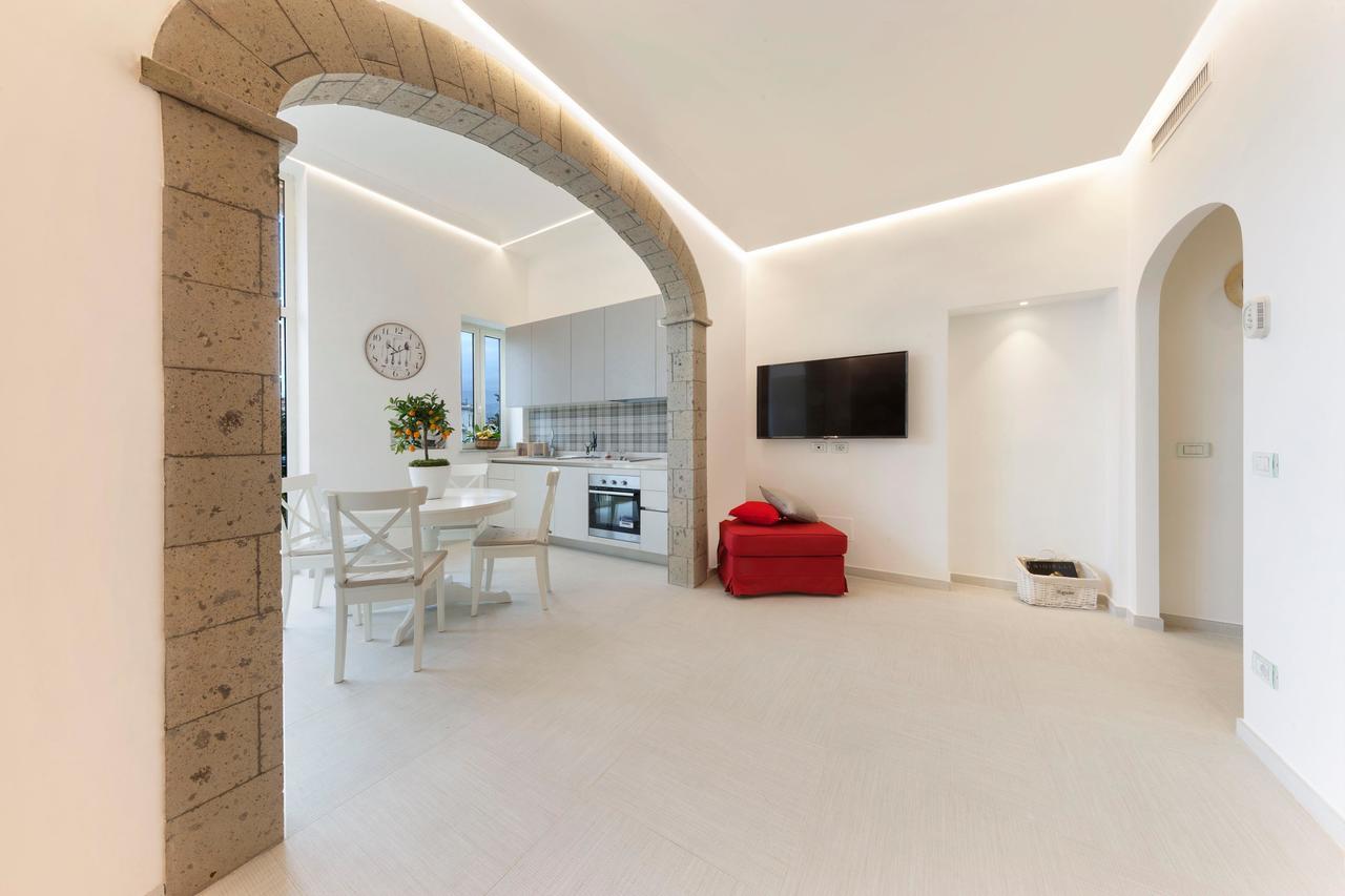 Ulisse Apartment Sorrento Bagian luar foto